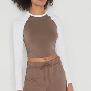 🆕Pink By Victoria’s Secret Color Block Long Sleeve Cropped Top XL🆕